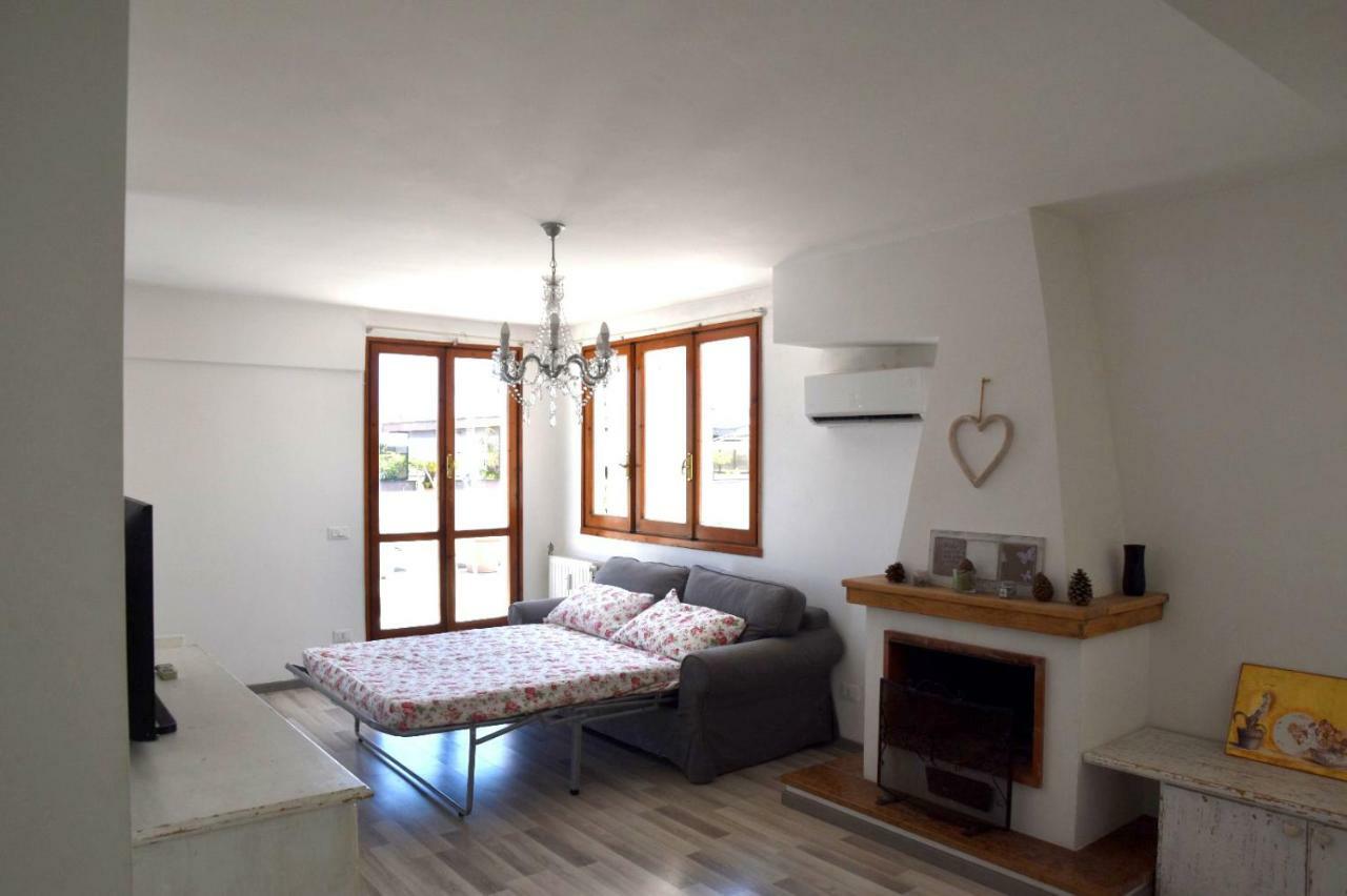 Superattico Panoramico Apartment Castel Fusano Ngoại thất bức ảnh